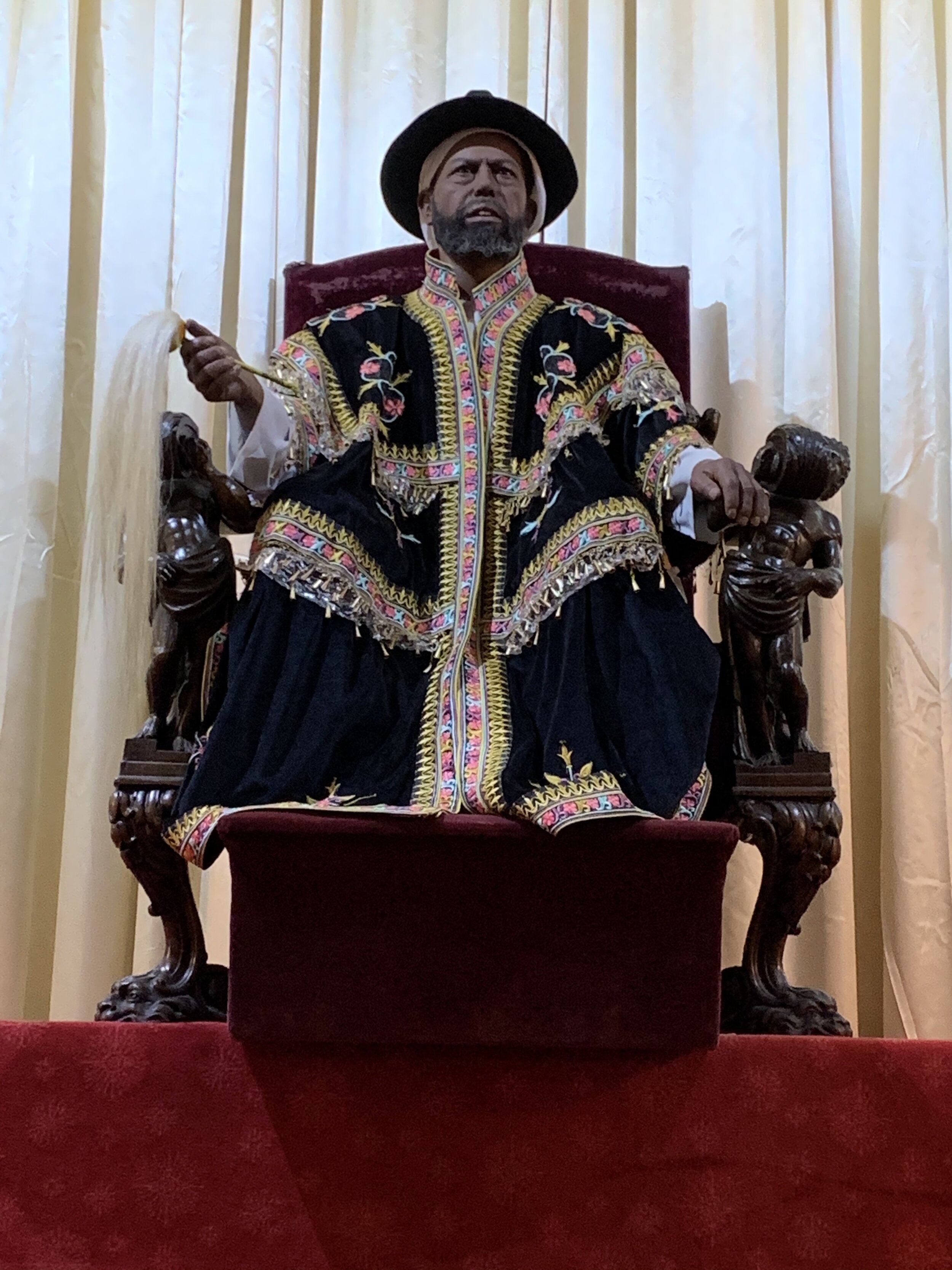 황제의 궁전 및 왕좌의 방